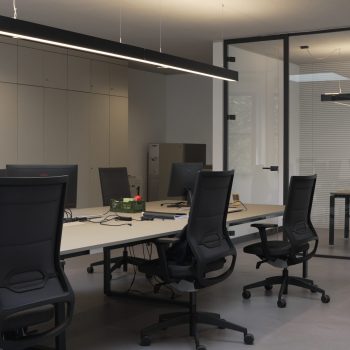 Arredi su misura e comfort acustico15
