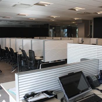 postazioni-call-center-con-pareti-fonoassorbenti-national-credit-srl-roma-211109