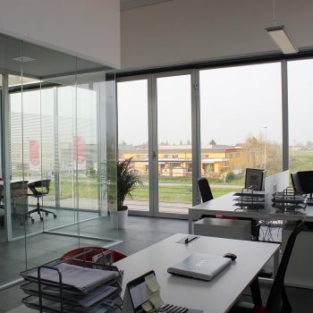 ristrutturazione-e-arredo-per-la-realizzazione-di-una-sede-aziendale-a-mantova-211390